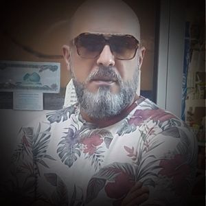 Meet your Posher, Ayman